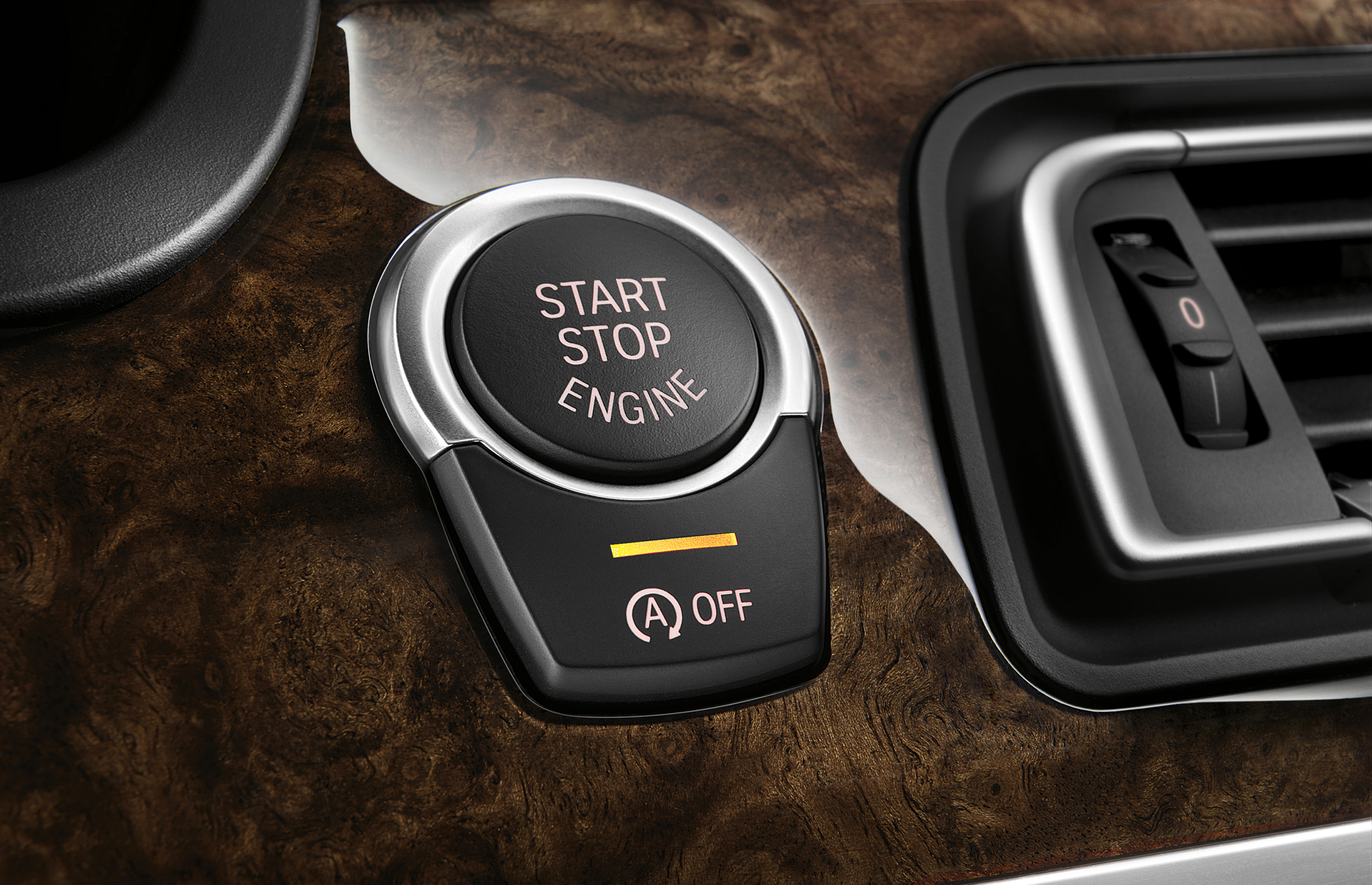 Система старт стоп бмв х 5 f 15. Кнопка старт стоп evoque. Кнопка старт стоп bmw e39. Система старт стоп митсубиси аутлендер. Кнопка старт стоп на bmw x6.